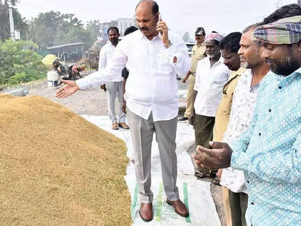 Parthasarathy orders speedy lifting of paddy