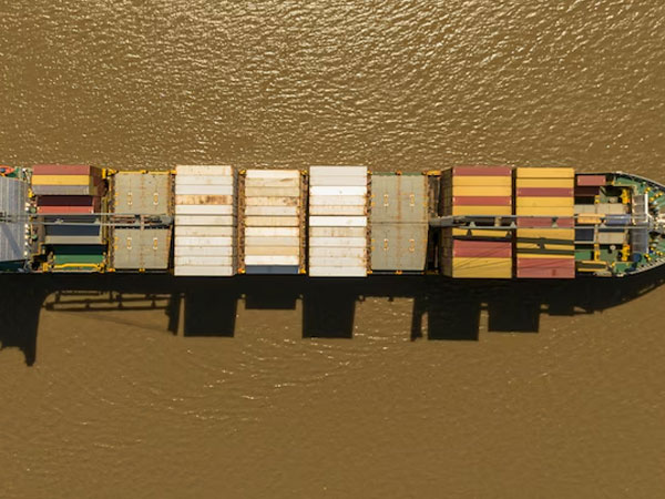 Trump blockade of Iran ports risks widening war to high seas