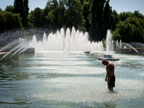 Temperature could continue to rise amid record-breaking heatwave