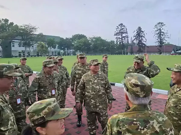 Cabinet Retreat to Focus on Food as Indonesia No Longer Imports Rice