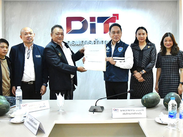 Commerce Ministry Unveils Support Plan for 2026 Rice Farmers with Green Flag Plus Fertilizer Scheme to Boost Rice Prices