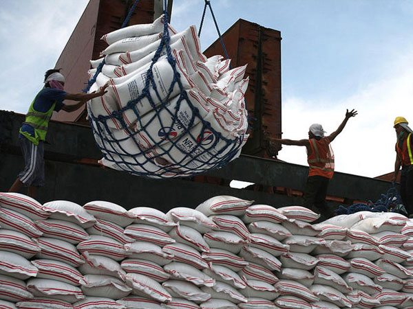 DA: Stiff fines, jail await those violating price cap on imported rice
